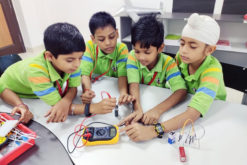 Playing With Circuits-1