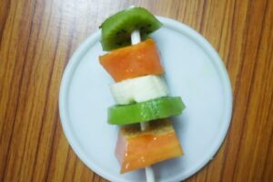 Making yummy Rainbow Fruit Skeweres-5